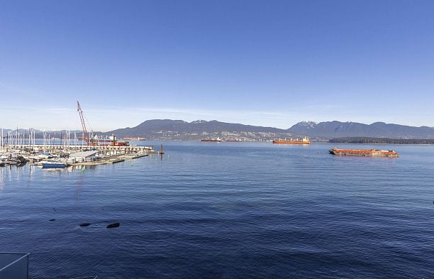 3655 Cameron Avenue Kitsilano