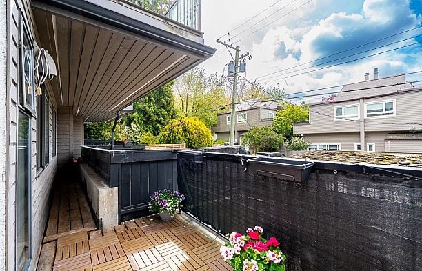 103 2001 Balsam Street Kitsilano