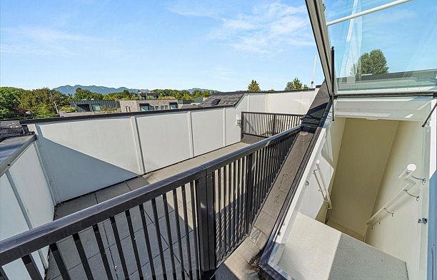 4110 Columbia Street Cambie