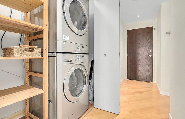 506 1510 W 1st Avenue False Creek