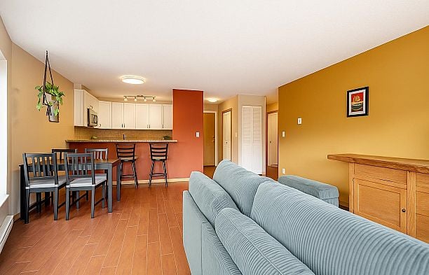 103 2001 Balsam Street Kitsilano