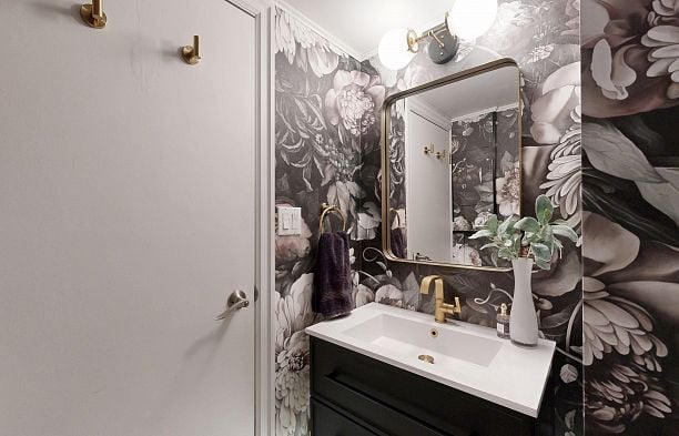 2409 W 5th Avenue Kitsilano