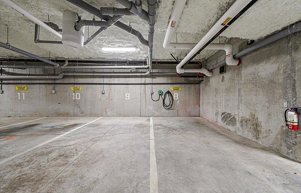 4110 Columbia Street Cambie