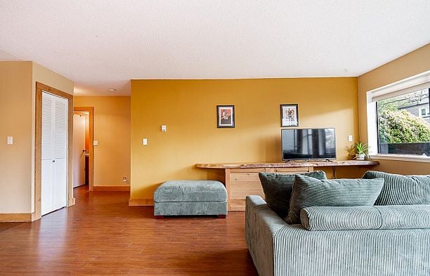 103 2001 Balsam Street Kitsilano