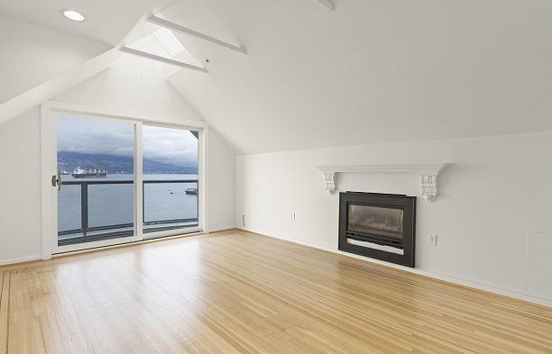 3655 Cameron Avenue Kitsilano