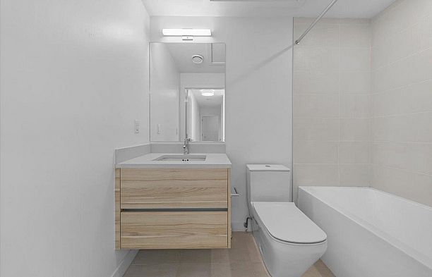 4110 Columbia Street Cambie