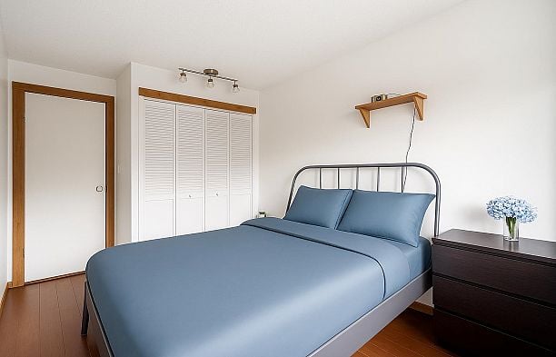 103 2001 Balsam Street Kitsilano
