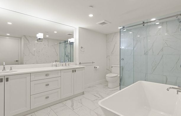 3655 Cameron Avenue Kitsilano