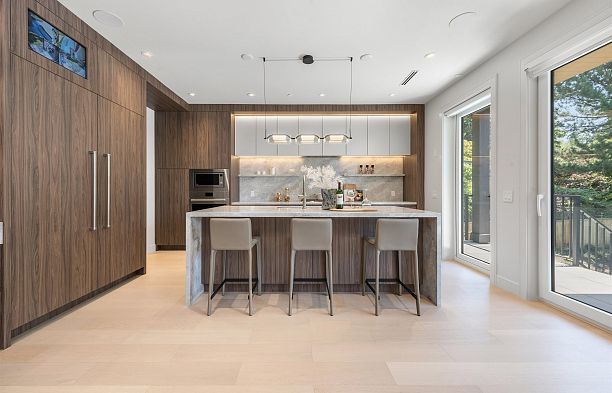 6179 Collingwood Place Southlands