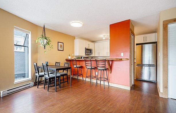 103 2001 Balsam Street Kitsilano