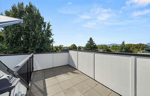 4110 Columbia Street Cambie