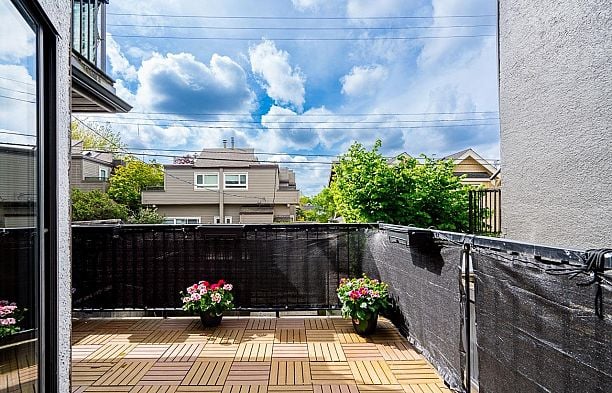 103 2001 Balsam Street Kitsilano