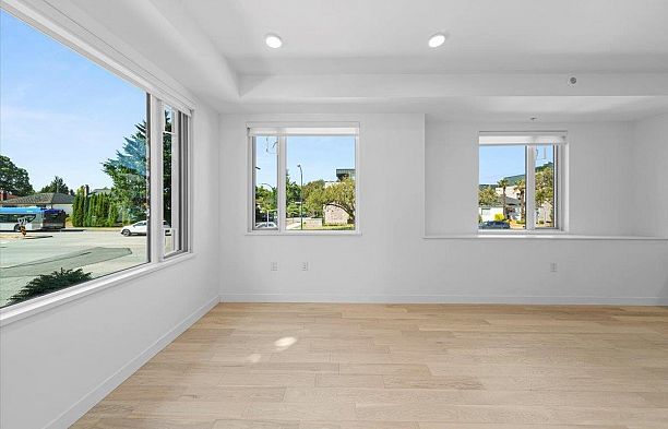 4110 Columbia Street Cambie