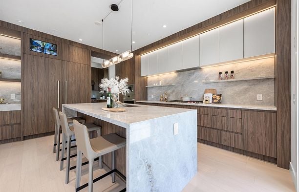 6179 Collingwood Place Southlands