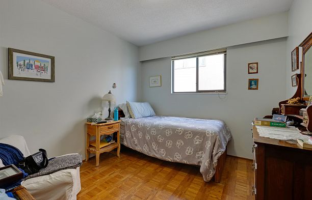 2855 W 22nd Avenue Arbutus