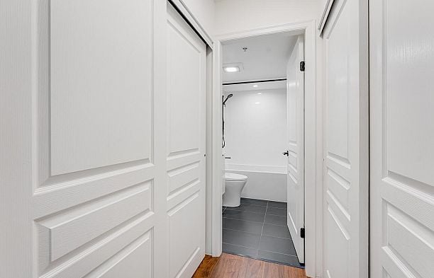 204 2181 W 12th Avenue Kitsilano