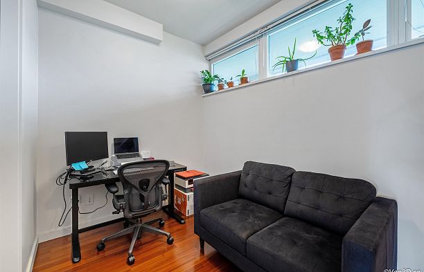 306 2055 Yukon Street False Creek