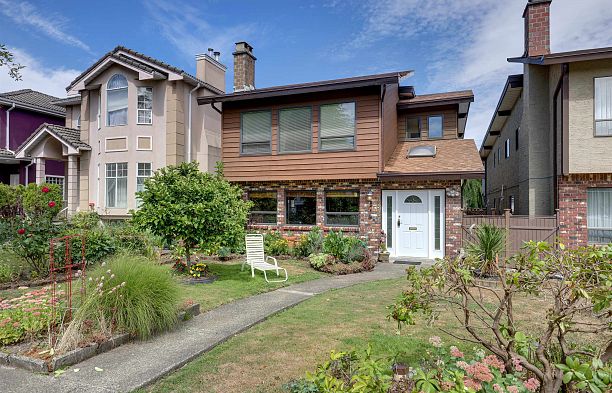 2855 W 22nd Avenue Arbutus