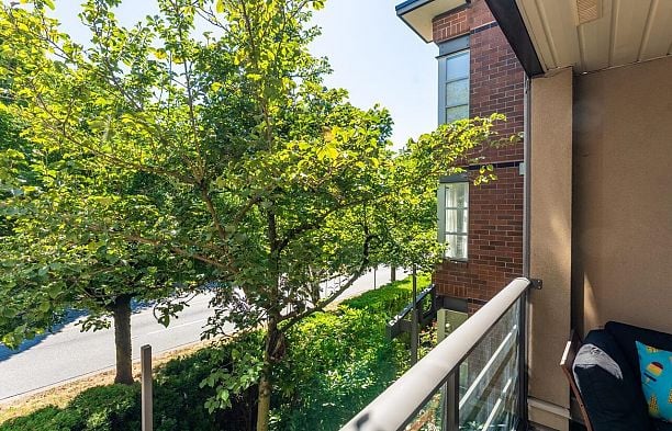 204 2181 W 12th Avenue Kitsilano