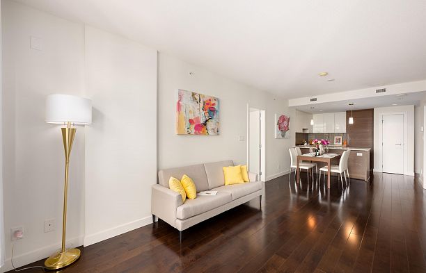 606 4083 Cambie Street Cambie