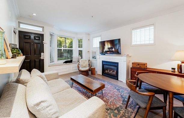966 W 16th Avenue Cambie