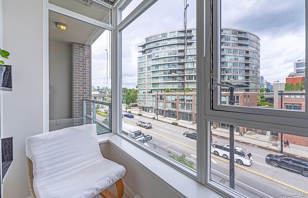 306 2055 Yukon Street False Creek