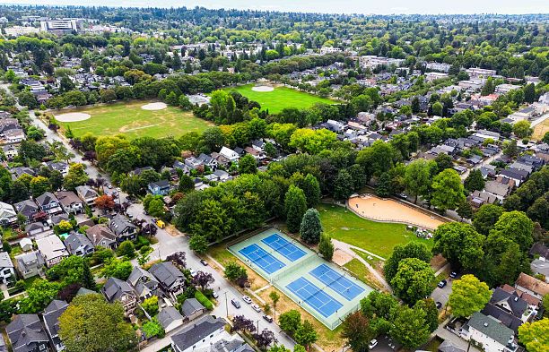 966 W 16th Avenue Cambie