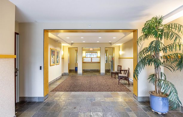 409 3580 W 41st Avenue Southlands