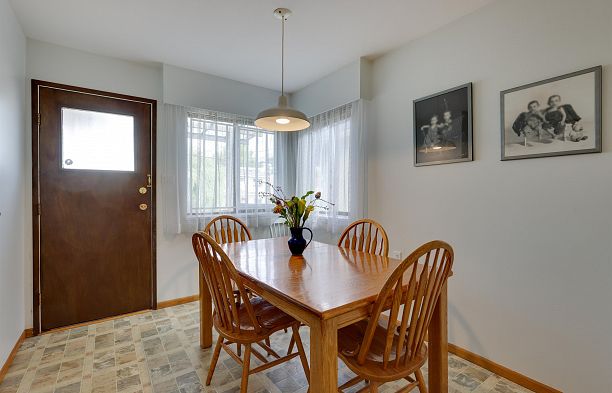 2855 W 22nd Avenue Arbutus