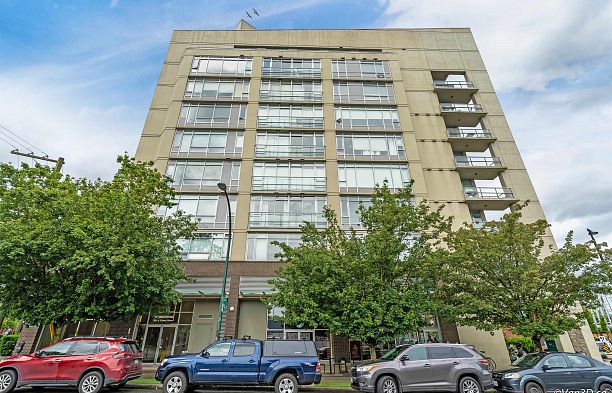 306 2055 Yukon Street False Creek