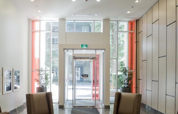 302 2033 W 10th Avenue Kitsilano