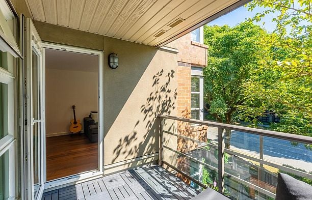 204 2181 W 12th Avenue Kitsilano