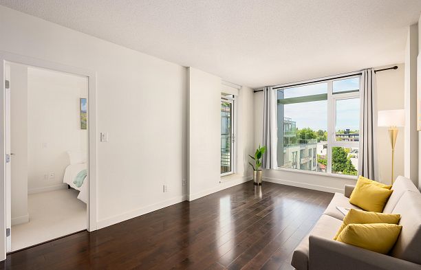 606 4083 Cambie Street Cambie