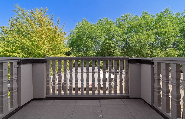 106 918 W 32nd Avenue Cambie
