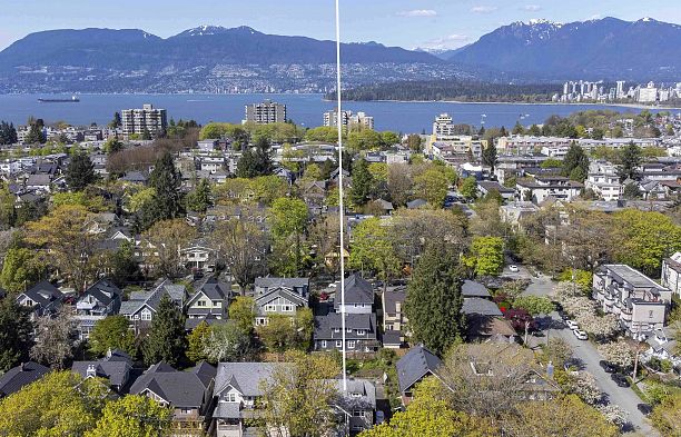 2325 W 8th Avenue Kitsilano