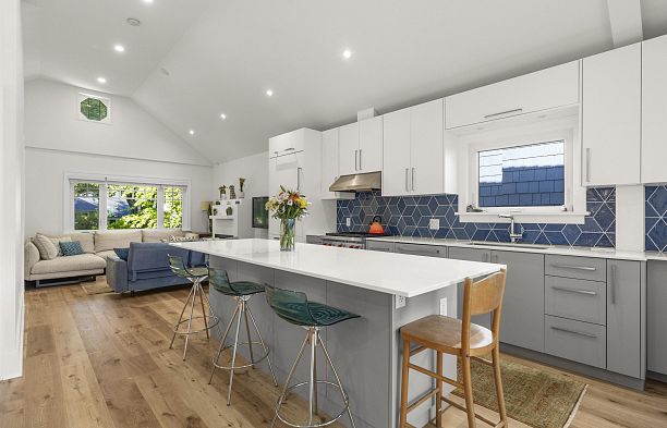 4044 W 15th Avenue Point Grey
