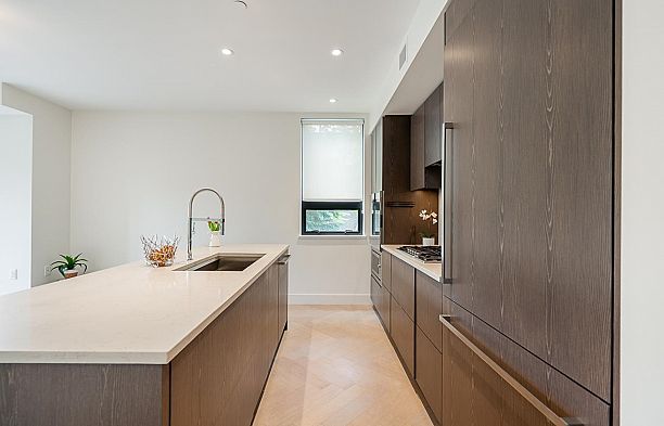 203 633 W King Edward Avenue Cambie