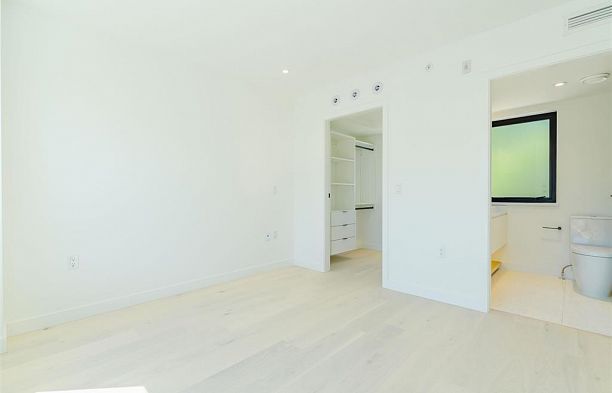 51 550 W 28th Avenue Cambie