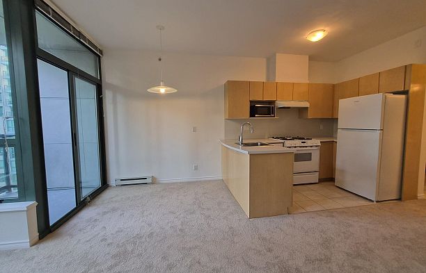 806 1239 W Georgia Street Coal Harbour