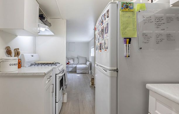 2325 W 8th Avenue Kitsilano
