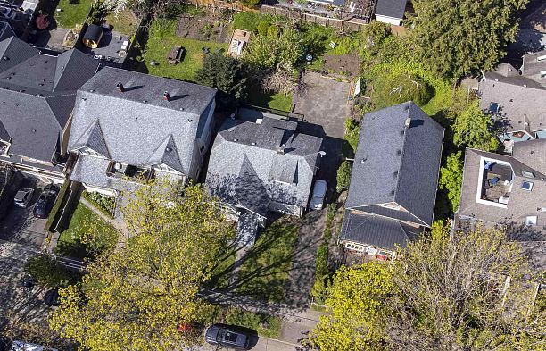 2325 W 8th Avenue Kitsilano