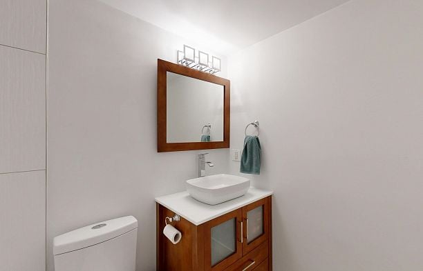 208 2173 W 6th Avenue Kitsilano