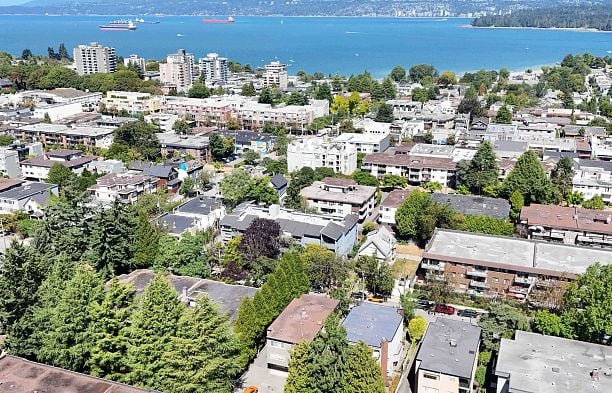 208 2173 W 6th Avenue Kitsilano