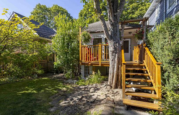 4044 W 15th Avenue Point Grey