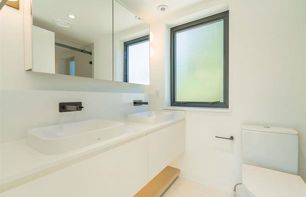 51 550 W 28th Avenue Cambie