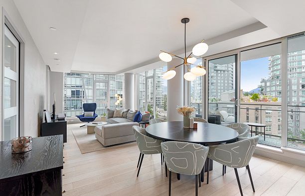 601 1499 W Pender Street Coal Harbour