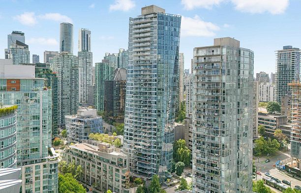 601 1499 W Pender Street Coal Harbour