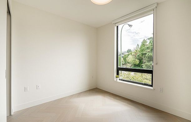 203 633 W King Edward Avenue Cambie