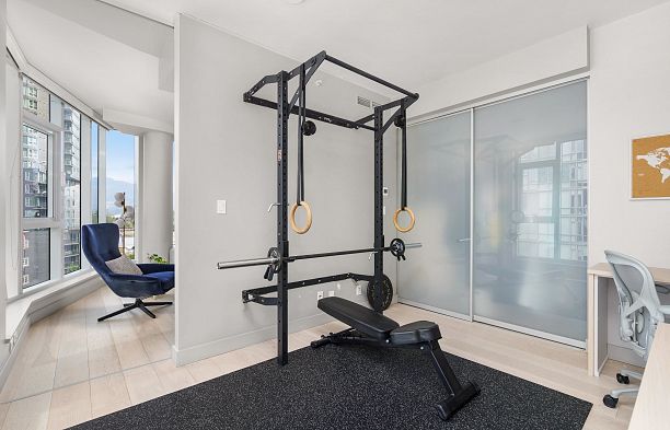 601 1499 W Pender Street Coal Harbour