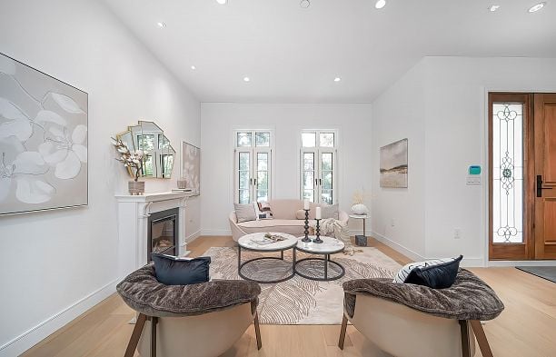 5836 Highbury Street Southlands